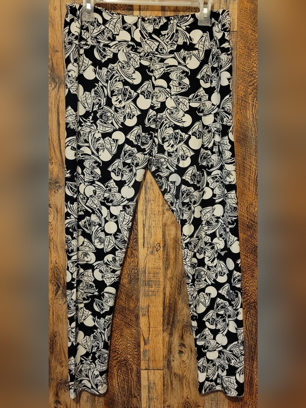 3 Pack Of LuLaRoe Halloween Leggings Tall & Curvy - Picture 9 of 12
